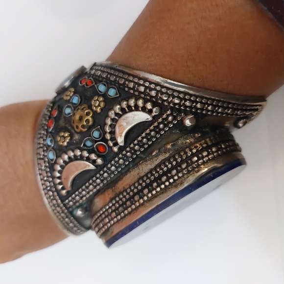 Statement Piece Lapis Lazuli Cuff Bracelet - Picture 4 of 12